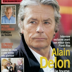 Alain Delon dans Hola