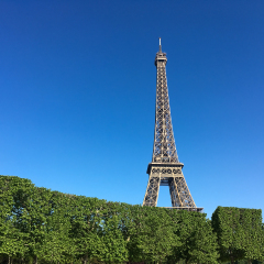 Cache-cache, Paris